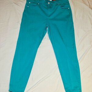 Celebrity Pink Skinny Jeans/ Bright Turquoise/ Teal High-Rise Trendy